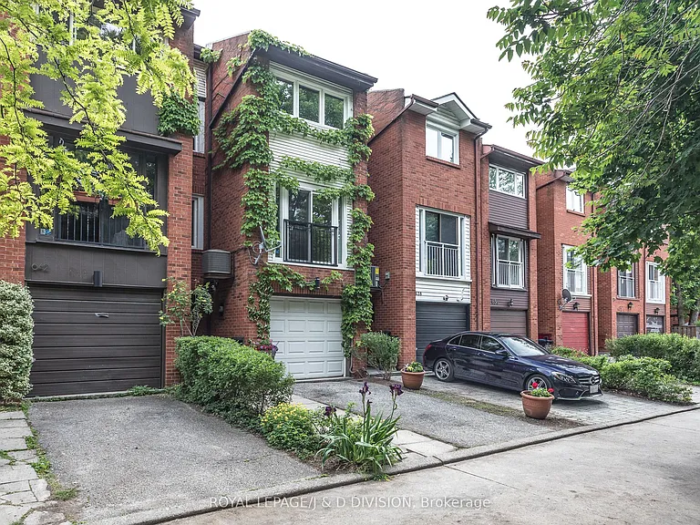 640 Adelaide St W — Photo 23