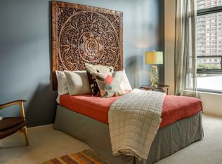 402 Cambridge St, Cambridge, MA 02141