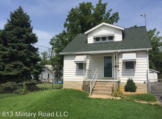 813 Military Rd, Saint Louis, MO 63125