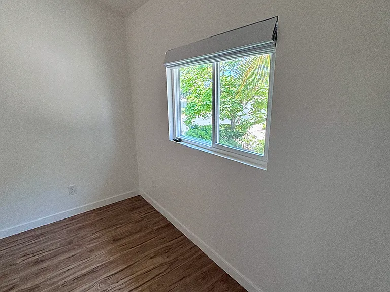 1522 Magnolia Ave — Photo 12