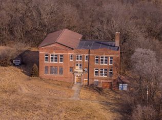 8227 Geneva St, Indianola, IA 50125