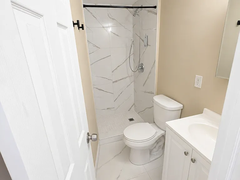 4054 SW 50th St #4054 — Photo 12