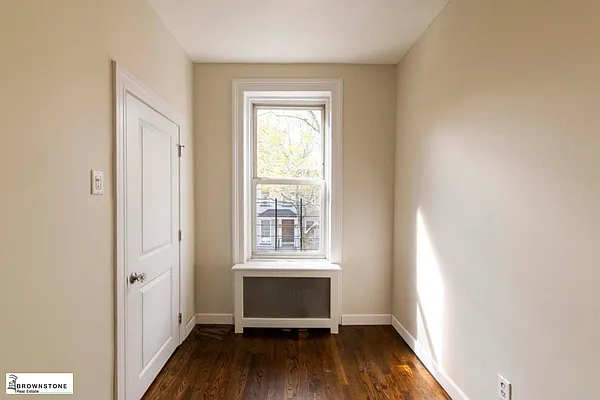 Rented by Brownstone Real Estate | media 10