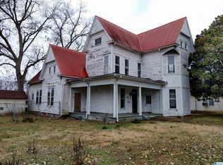 111 Hughes Ave, Attalla, AL 35954