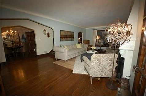 2nd image of 5558 Crestwood Dr
