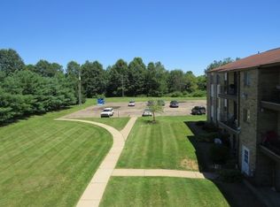 5190 Emil Ave SW #411, Navarre, OH 44662
