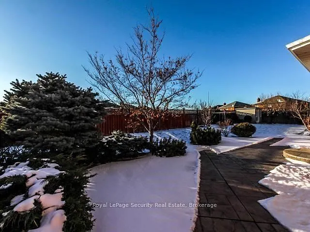 76 Dante Ct — Photo 20