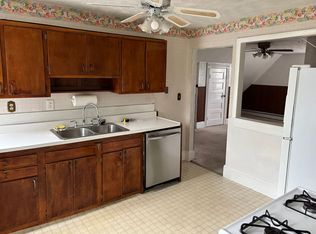 229 Castle Rd, Nahant, MA 01908