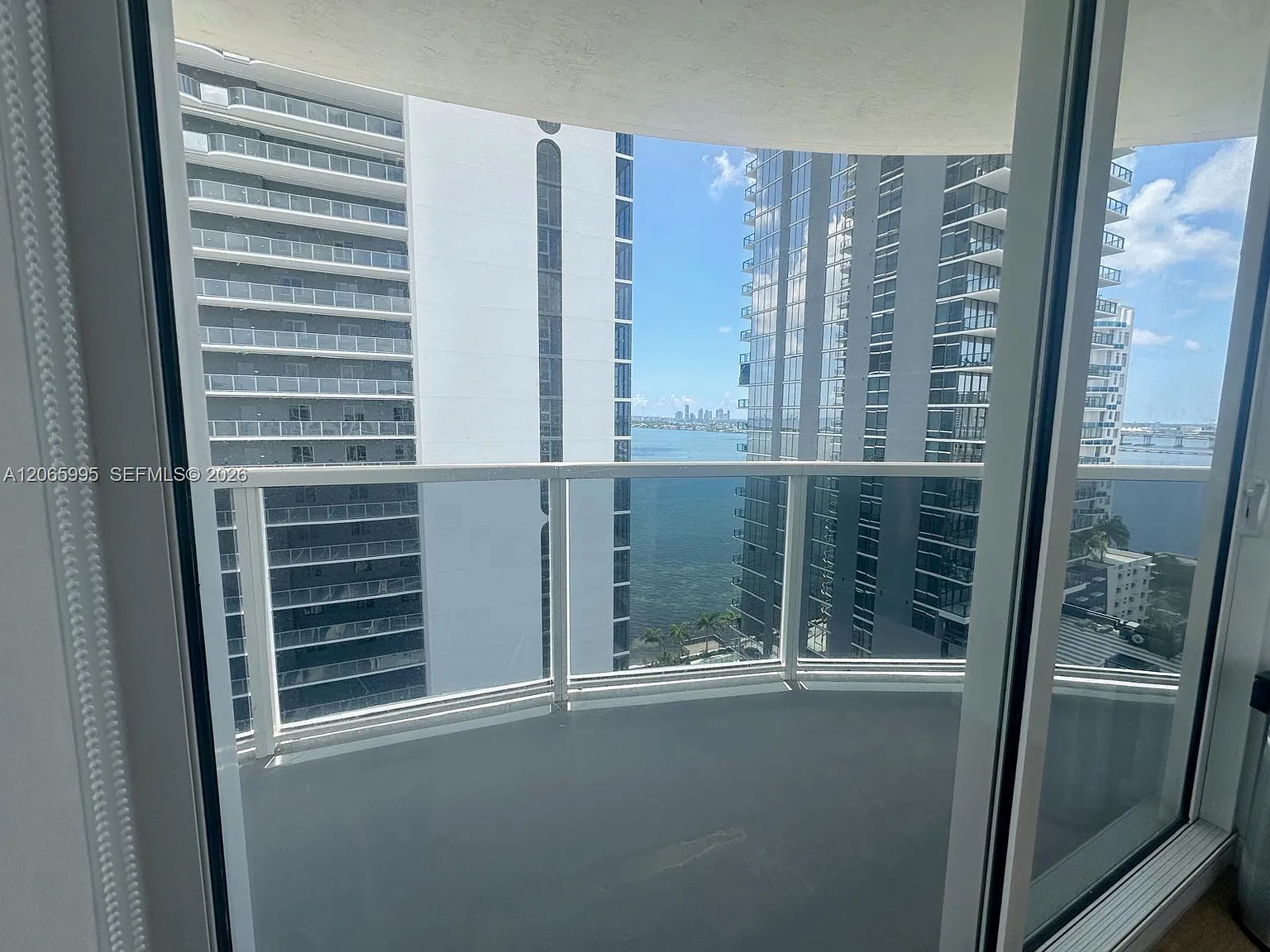 23 Biscayne Bay Condo — Photo 4