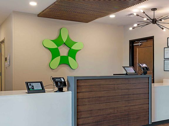 Lobby and Guest Check-in