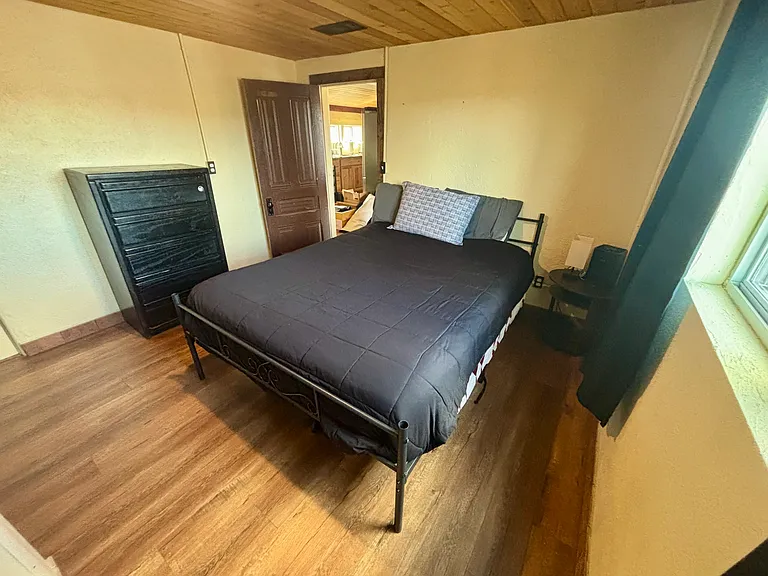 111 E Navajo Dr — Photo 4