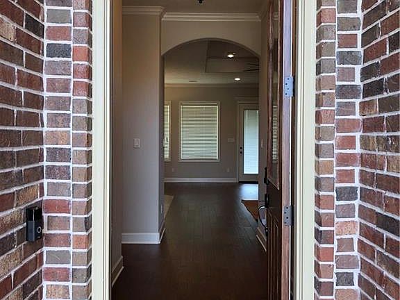 2nd image of 4028 Crooked Creek Path