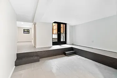 Rented by Artifact.co