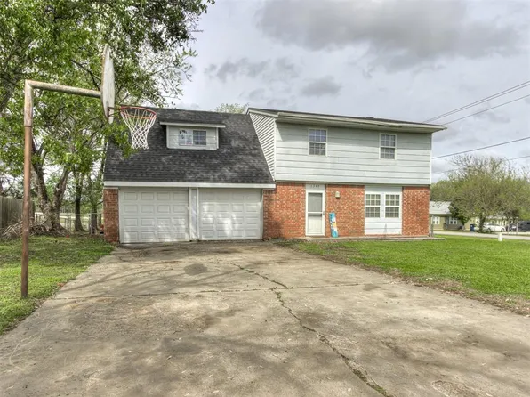 1349 Neighborhood Pl, Seminole, OK 74868