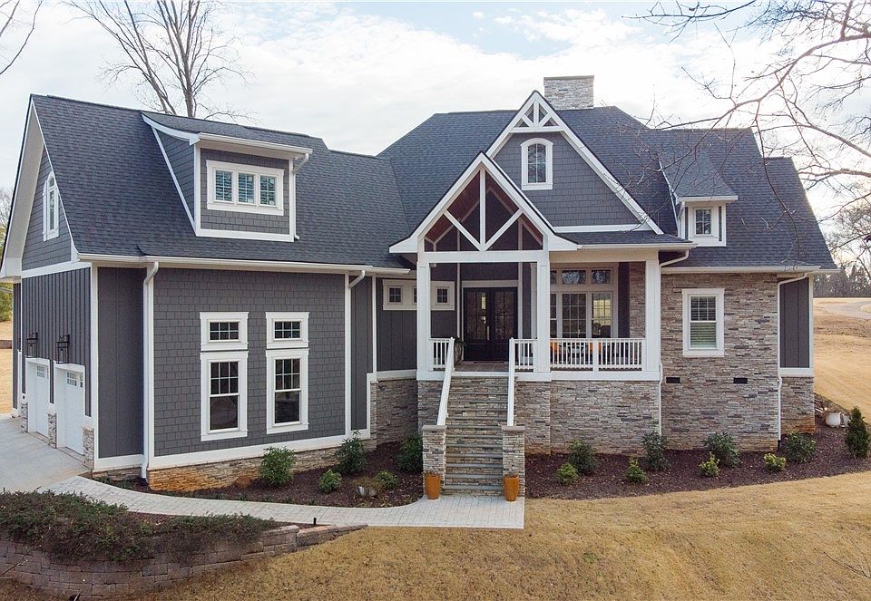 1st image of 1819 Cross Creek Dr