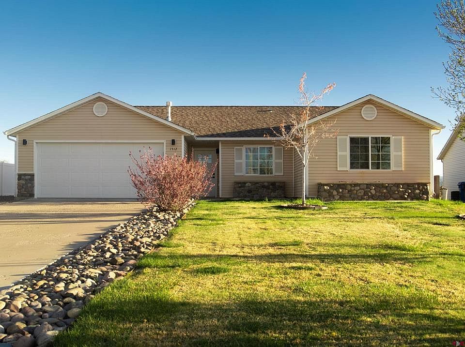 1st image of 1512 Branding Iron Drive