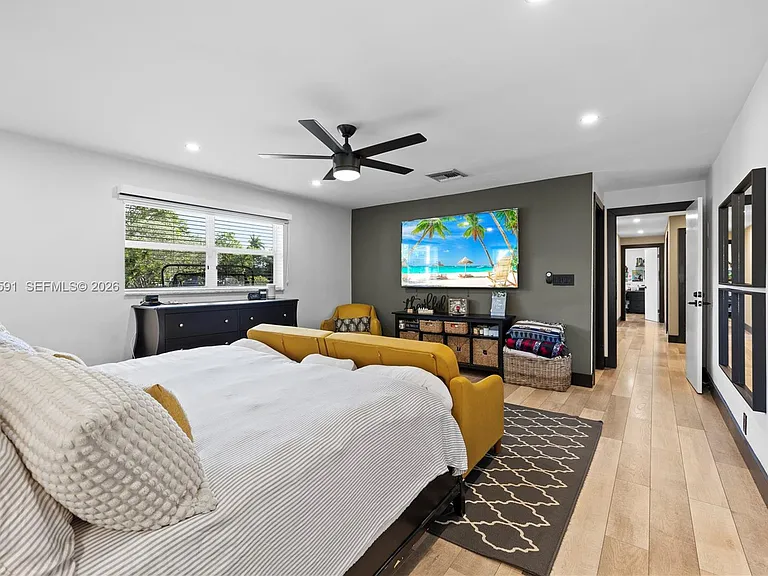 4470 SW 105th Ave — Photo 17