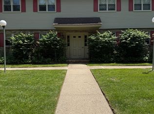 318A Kenilworth Ave, Moorestown, NJ 08057