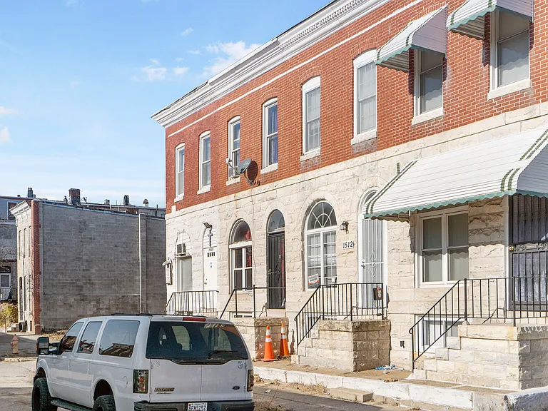 1512 E Lafayette Ave — Photo 2