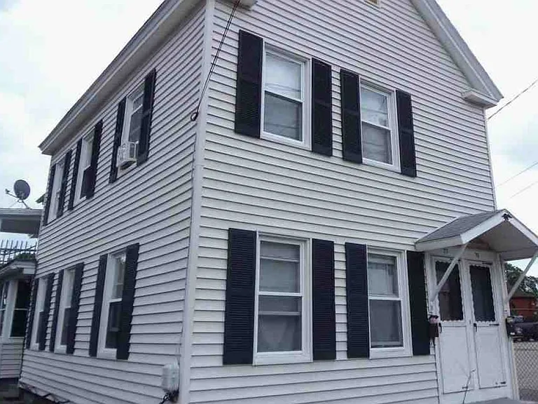 75-77 Chestnut St #75 — Photo 18