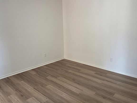 5th image of 4520 Anchor Ct