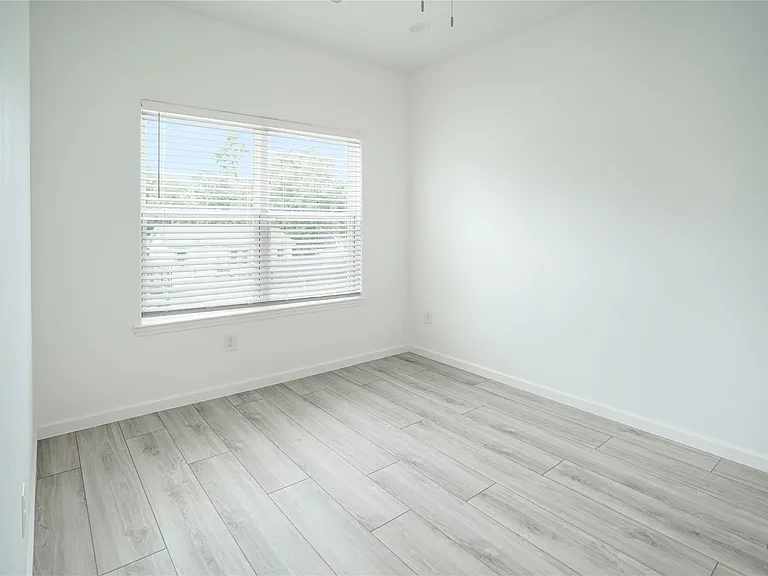 7914 Laura Koppe Rd #A — Photo 10