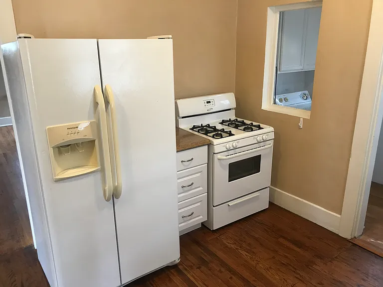 1338 N Euclid Ave — Photo 31