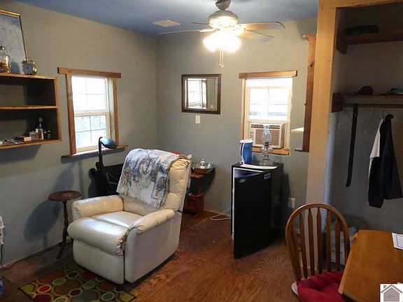 5th image of 101 Edgar Way