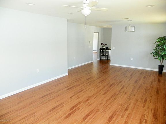 5th image of 60 Orlando Blvd