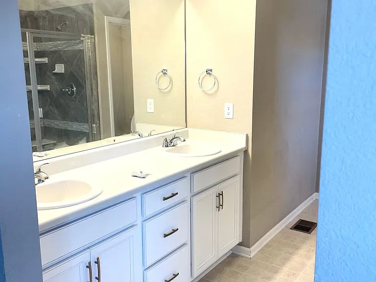 25147 E Maple Ave — Photo 19