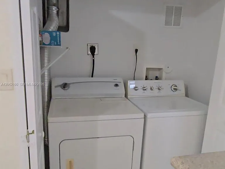 4917 SW 141st Ave #4 — Photo 6