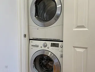 Rented by Hillel Realty Group