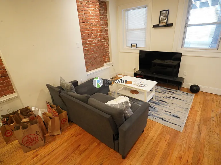 10 Brainerd Rd #22 — Photo 22