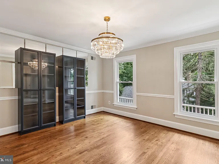 7518 Old Dominion Dr — Photo 9