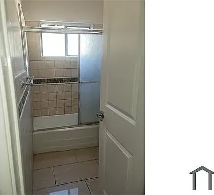 963 N Harvard Blvd #3B — Photo 7
