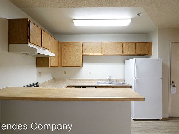 4th image of 4540 54th St APT 5