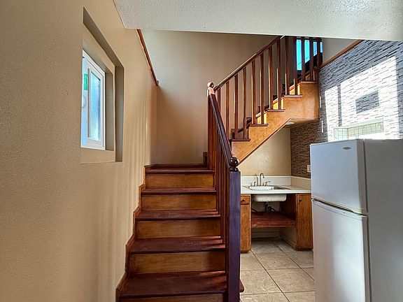 2nd image of 1051 W Puente Ave #B