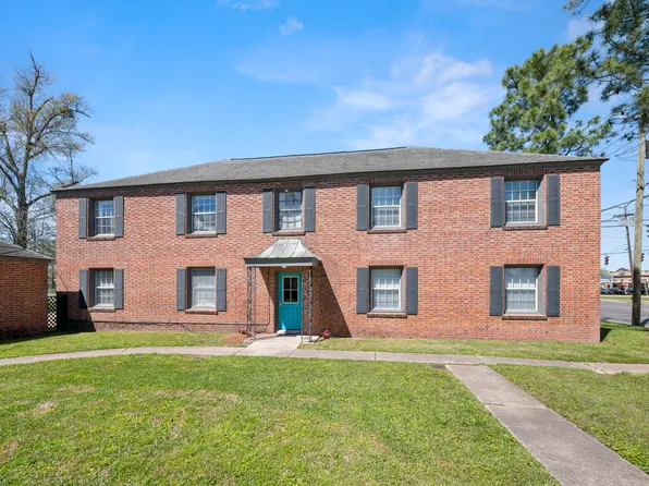 Southdowns Apartments, 4238 Perkins Rd #4238, Baton Rouge, LA 70808