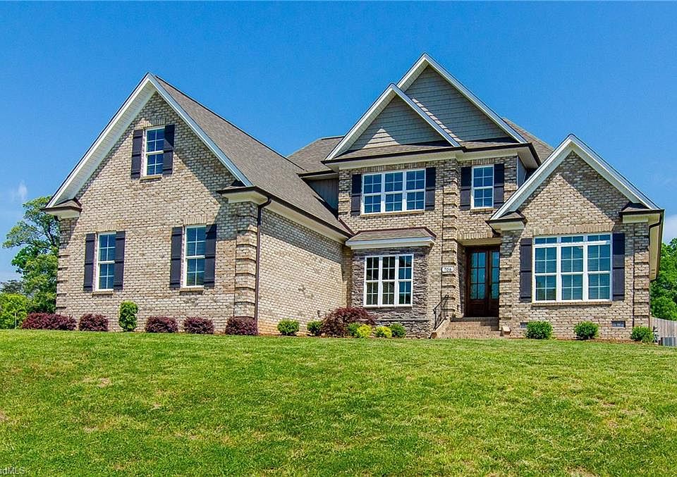 1st image of 706 Stoneway Ct