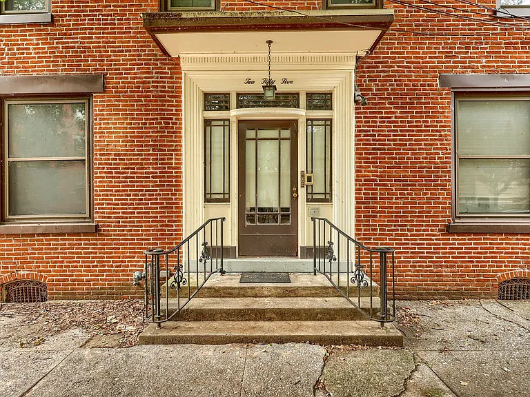 255 Briggs St — Photo 16