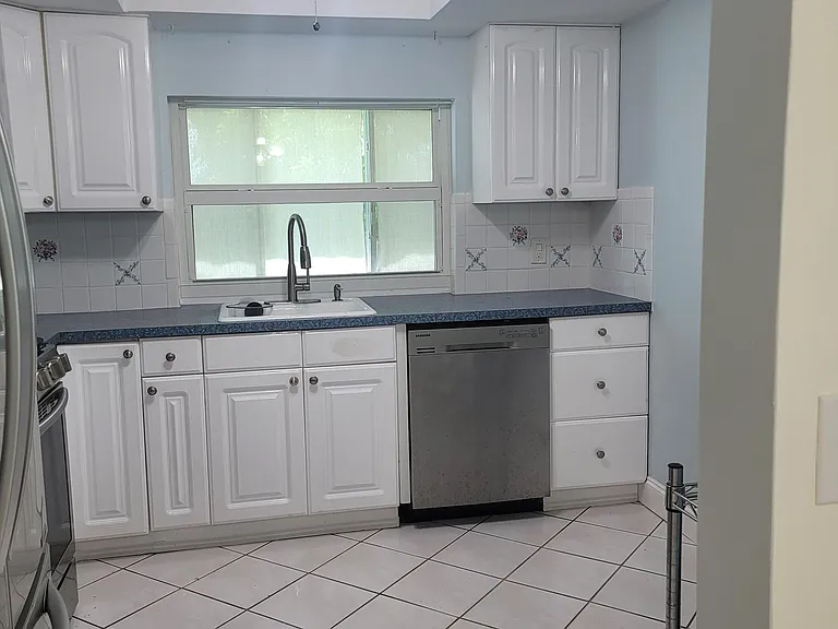 2590 NW 98th Ave — Photo 9