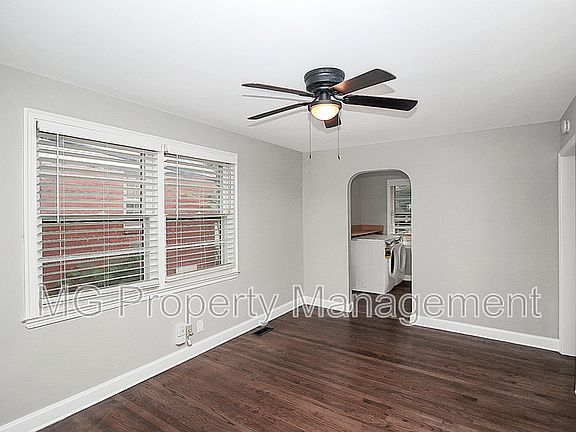 5th image of 1419 Herrin Ave