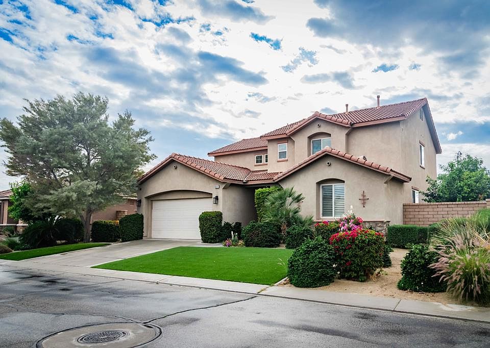 1st image of 40267 Catania Ct