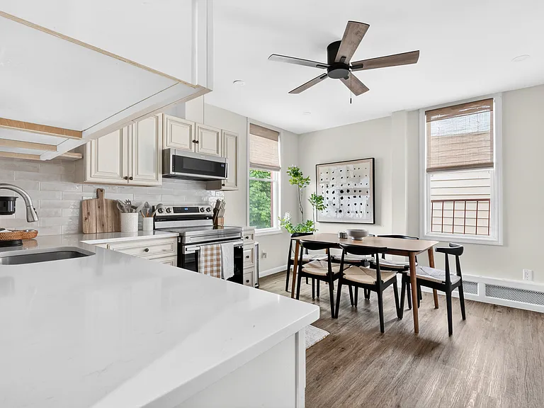 1709 Kerrigan Ave #2 — Photo 6