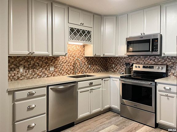 4th image of 4155 Mallard Ct APT 4