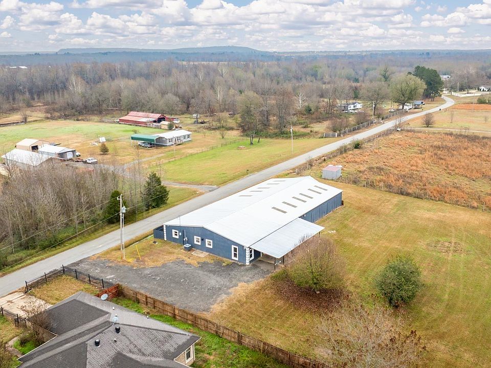1st image of 6 Crooked Creek Rd