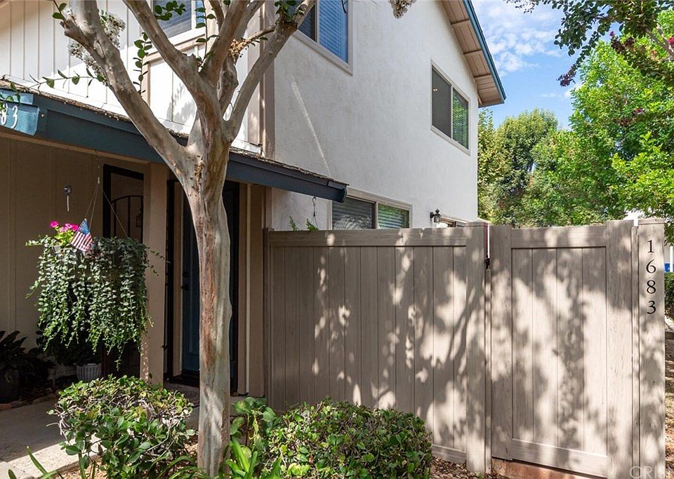 1st image of 1683 Orinda Ct