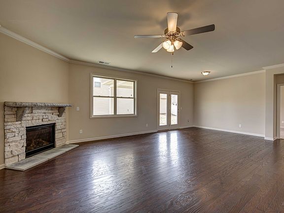 4th image of 6603 Floral Ct #155-lot 155