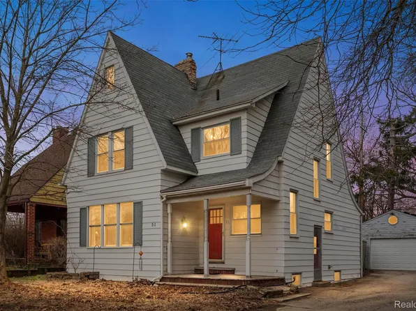 51 Mohawk Rd, Pontiac, MI 48341