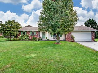 1314 Sherwood Downs Rd W, Newark, OH 43055